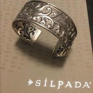 Silpada Ahead of the curve cuff